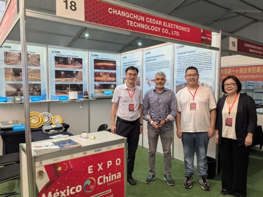 65585f4d40f15.jpg 65585f4d40f15.jpg